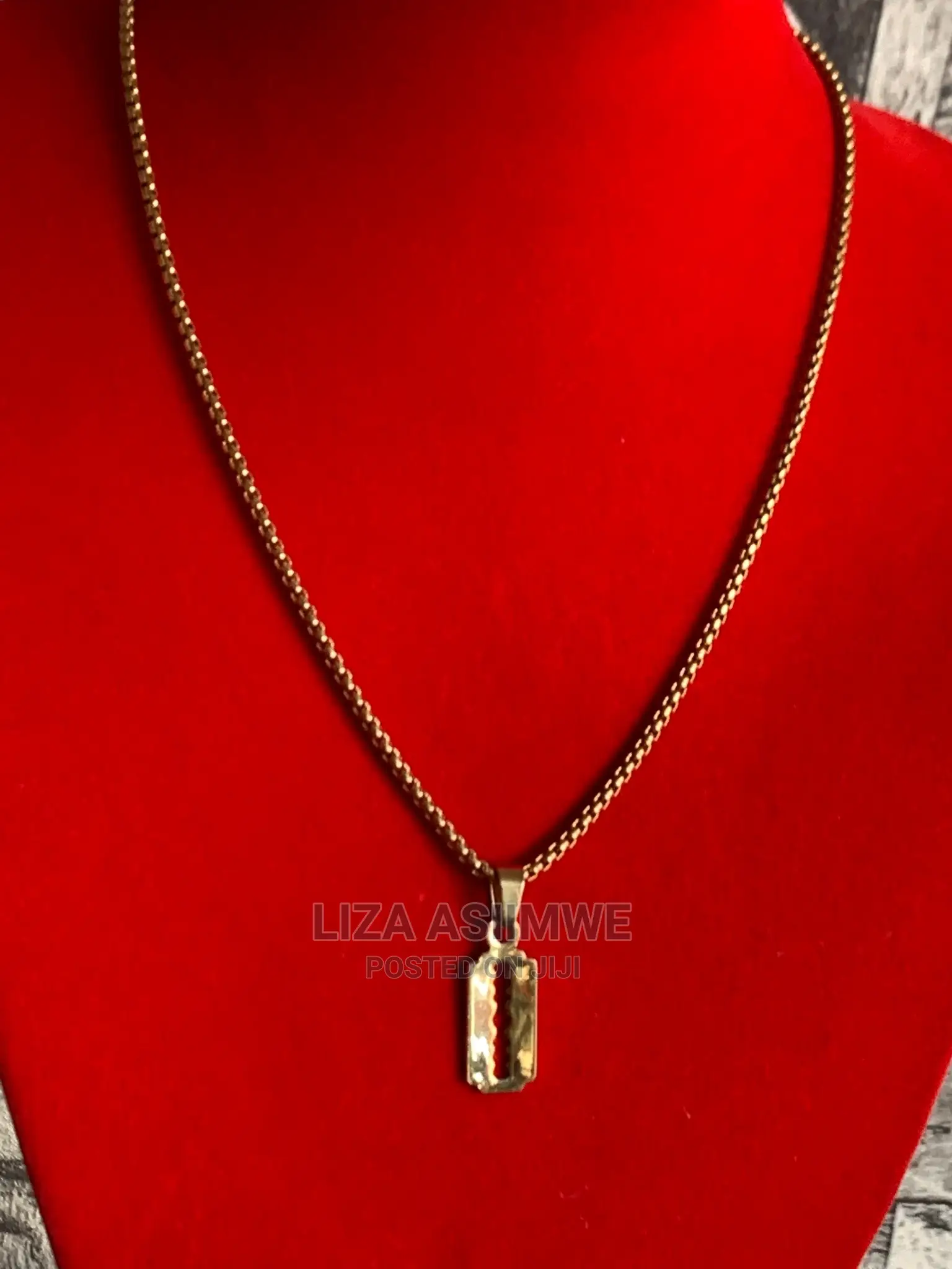 Men’S Simple Necklaces Available