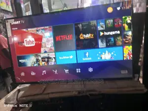 Golden Tech 50" Smart Tv