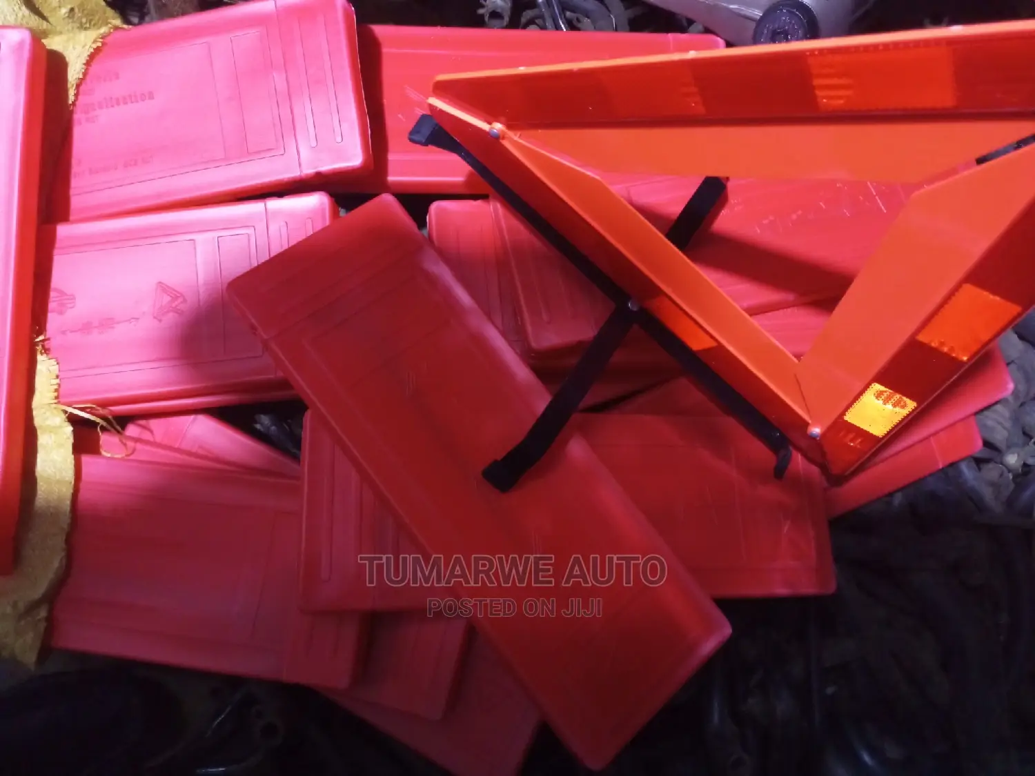 Triangle Reflectors Original