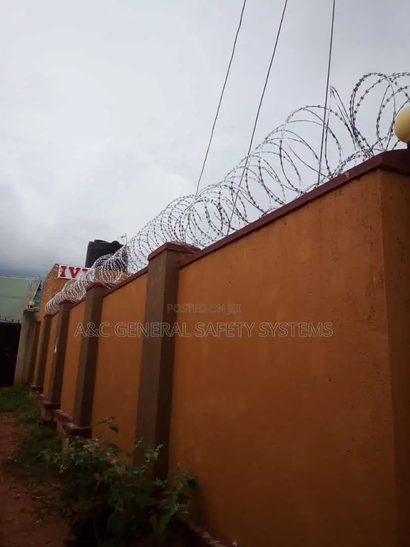 Razor Wire NATO TYPE Galvanized Hard Stainless Steel Welded
