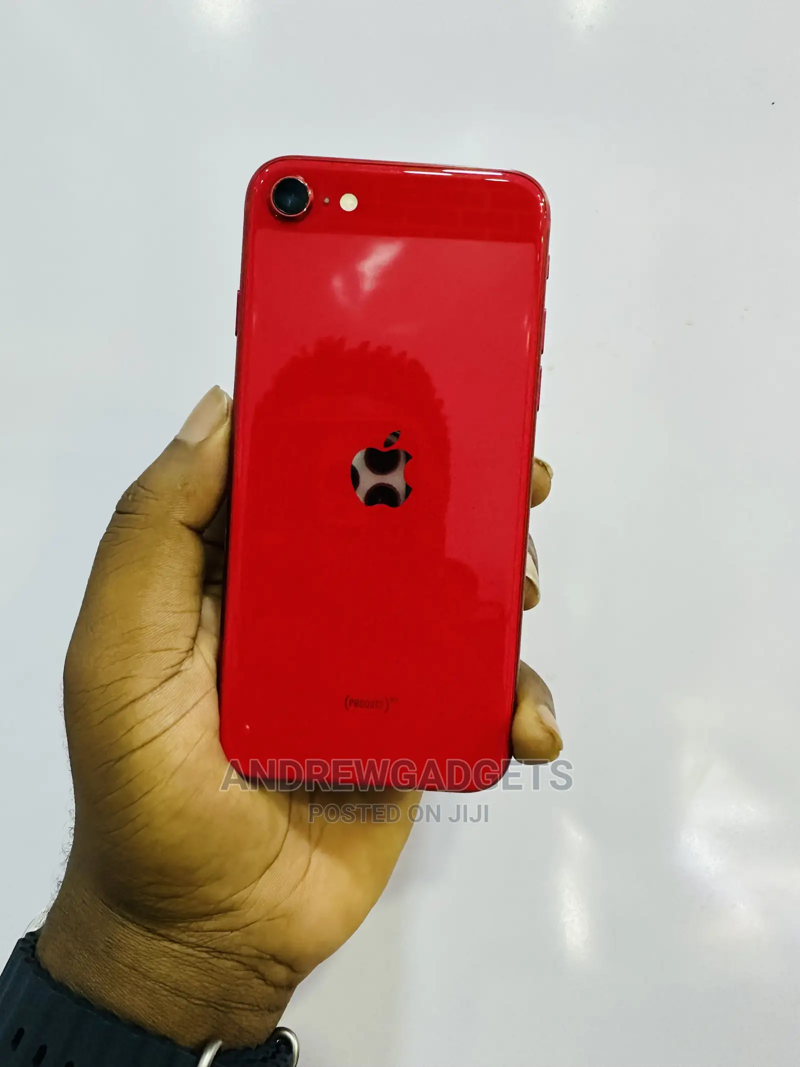 Apple iPhone SE (2020) 128 GB Red