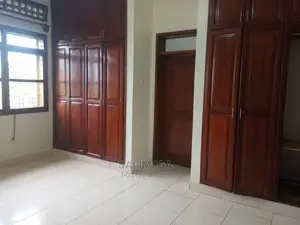4bdrm Bungalow in Kololo Property, Central Division for Rent
