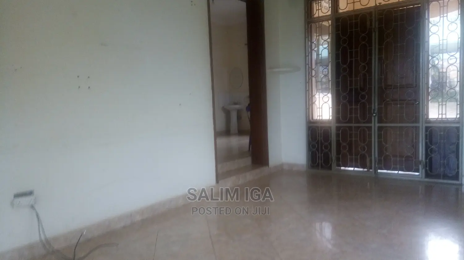 4bdrm Bungalow in Kololo Property, Central Division for Rent