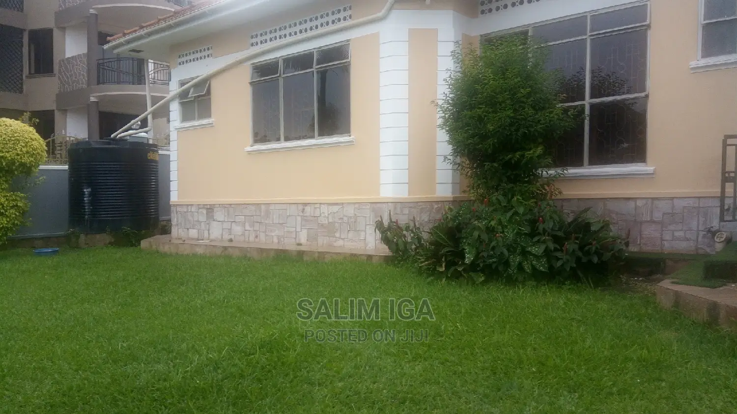 4bdrm Bungalow in Kololo Property, Central Division for Rent