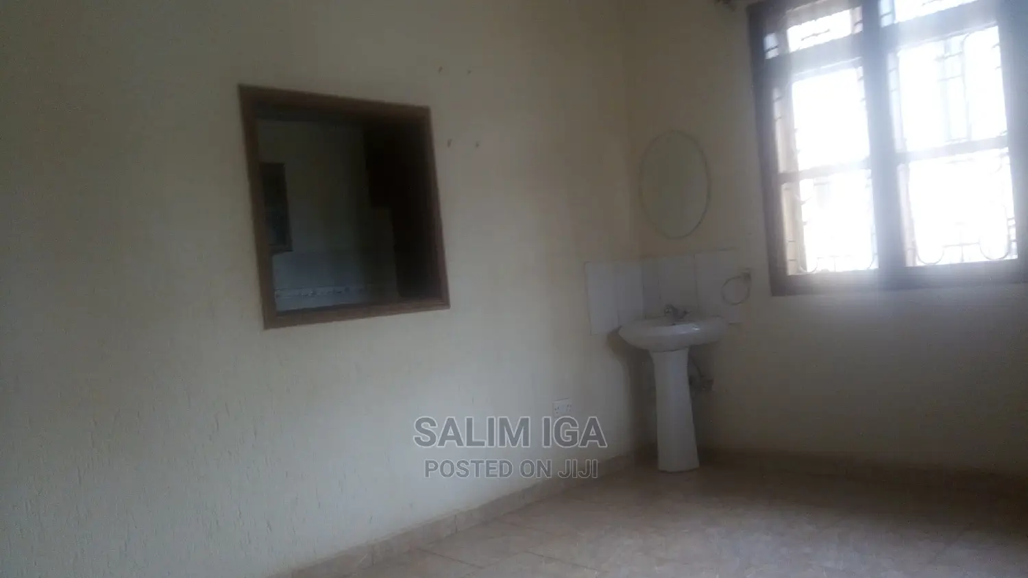 4bdrm Bungalow in Kololo Property, Central Division for Rent