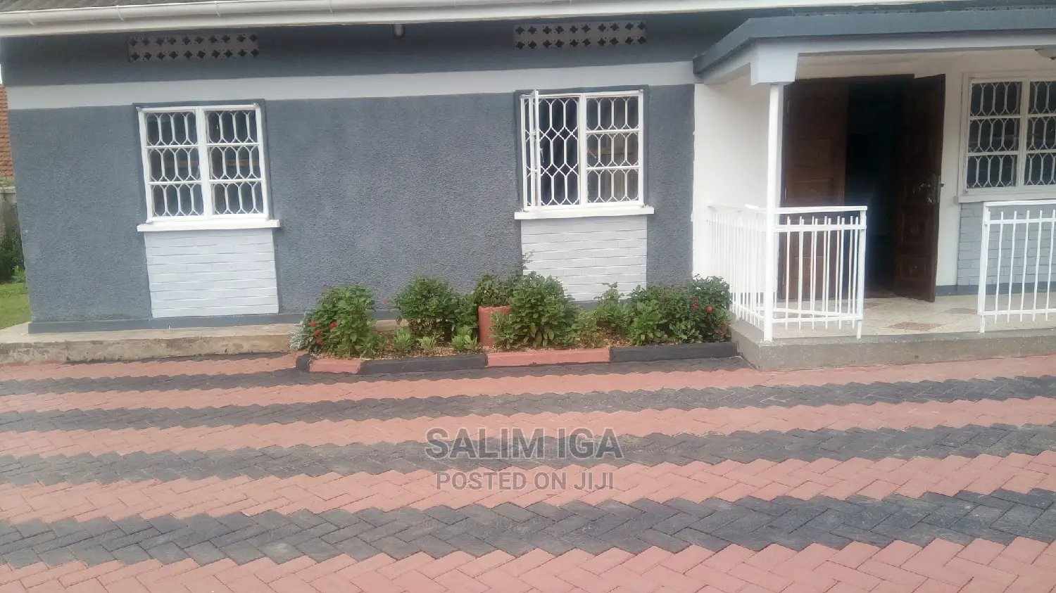 3bdrm Bungalow in Kololo Property, Central Division for Rent
