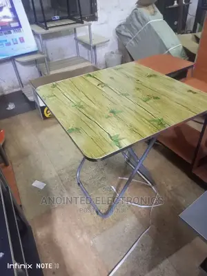 Foldable Table