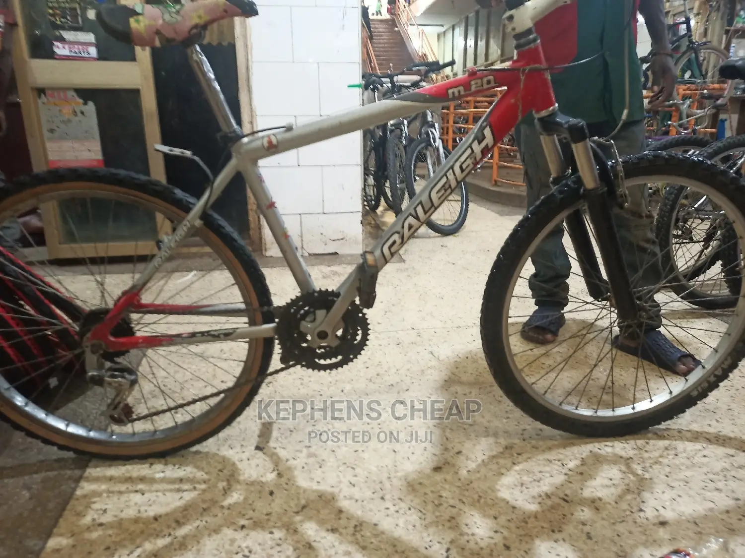Adults Bikes Size 28