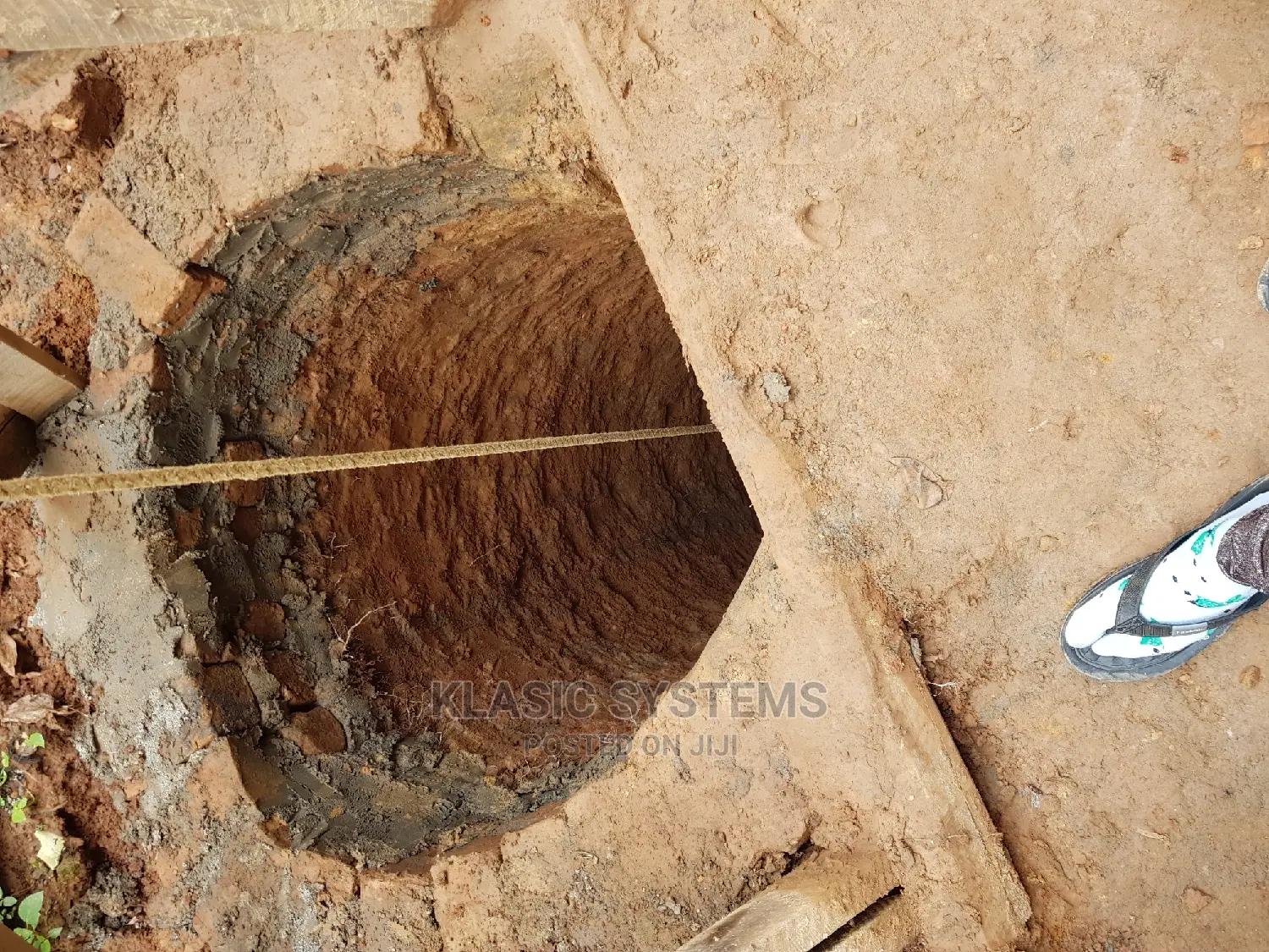 Shallow Wells Boreholes Construction, Pump Installation
