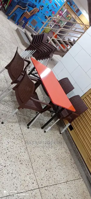 4seaters Restaurant Set