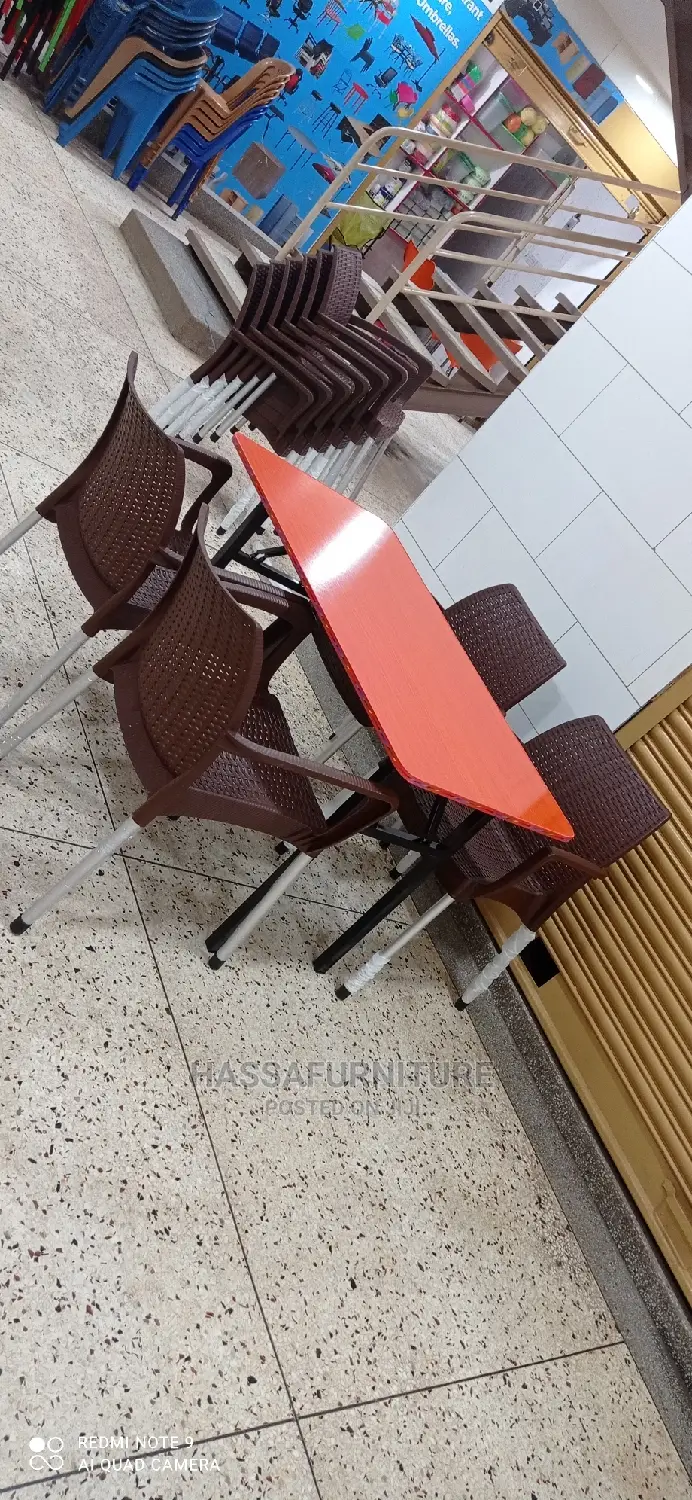 4seaters Restaurant Set