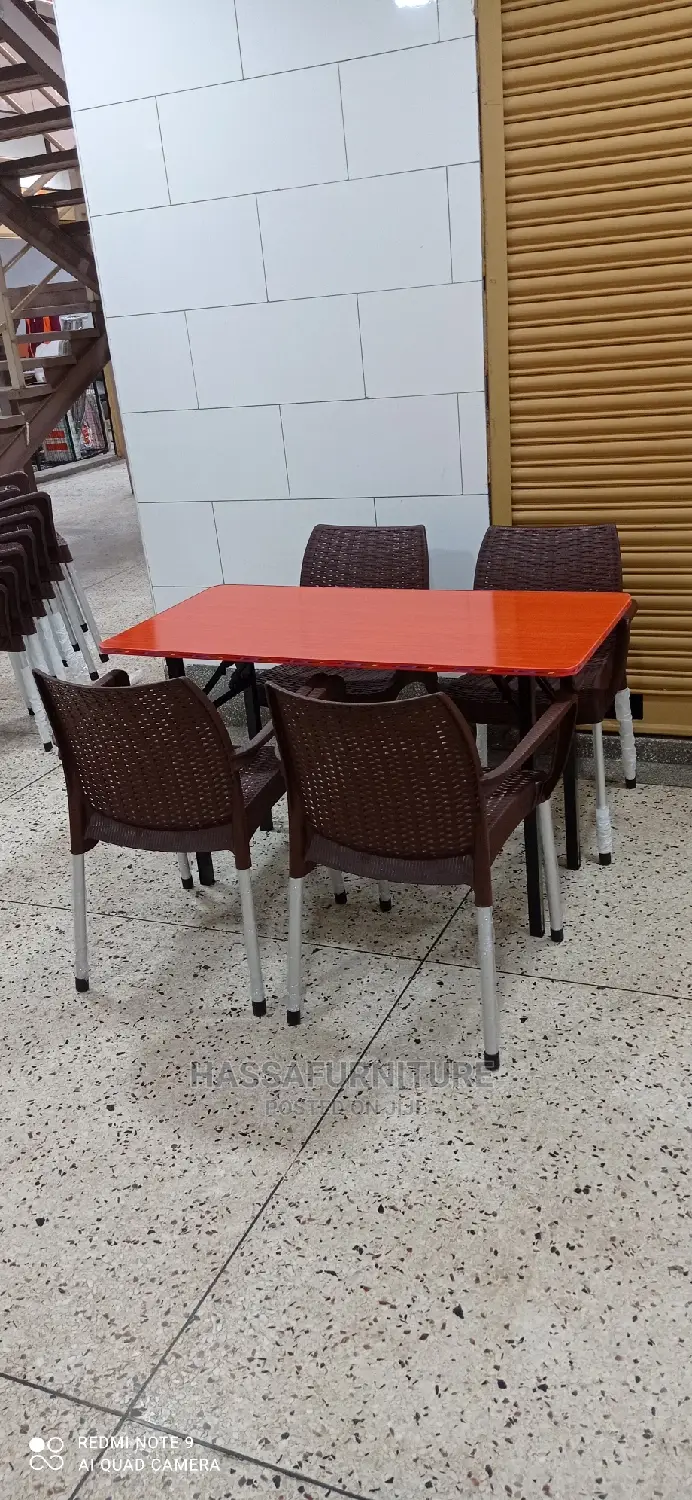 4seaters Restaurant Set