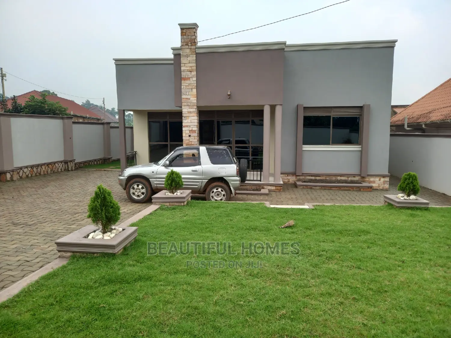 Furnished 4bdrm House in Kira for Sale