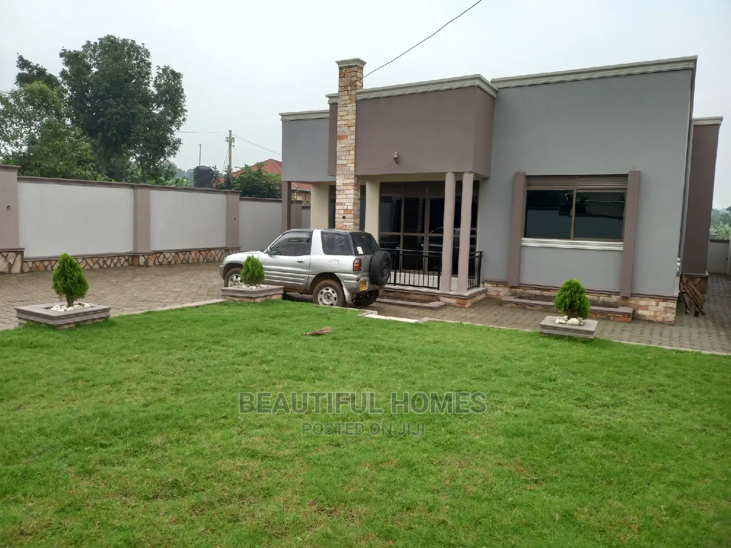 Furnished 4bdrm House in Kira for Sale