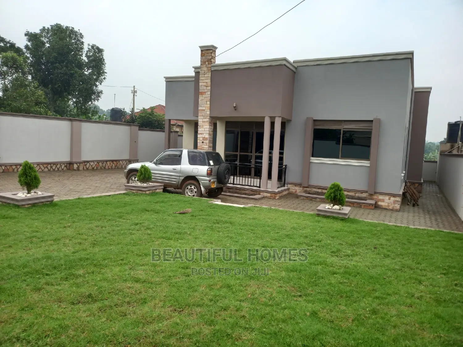 Furnished 4bdrm House in Kira for Sale