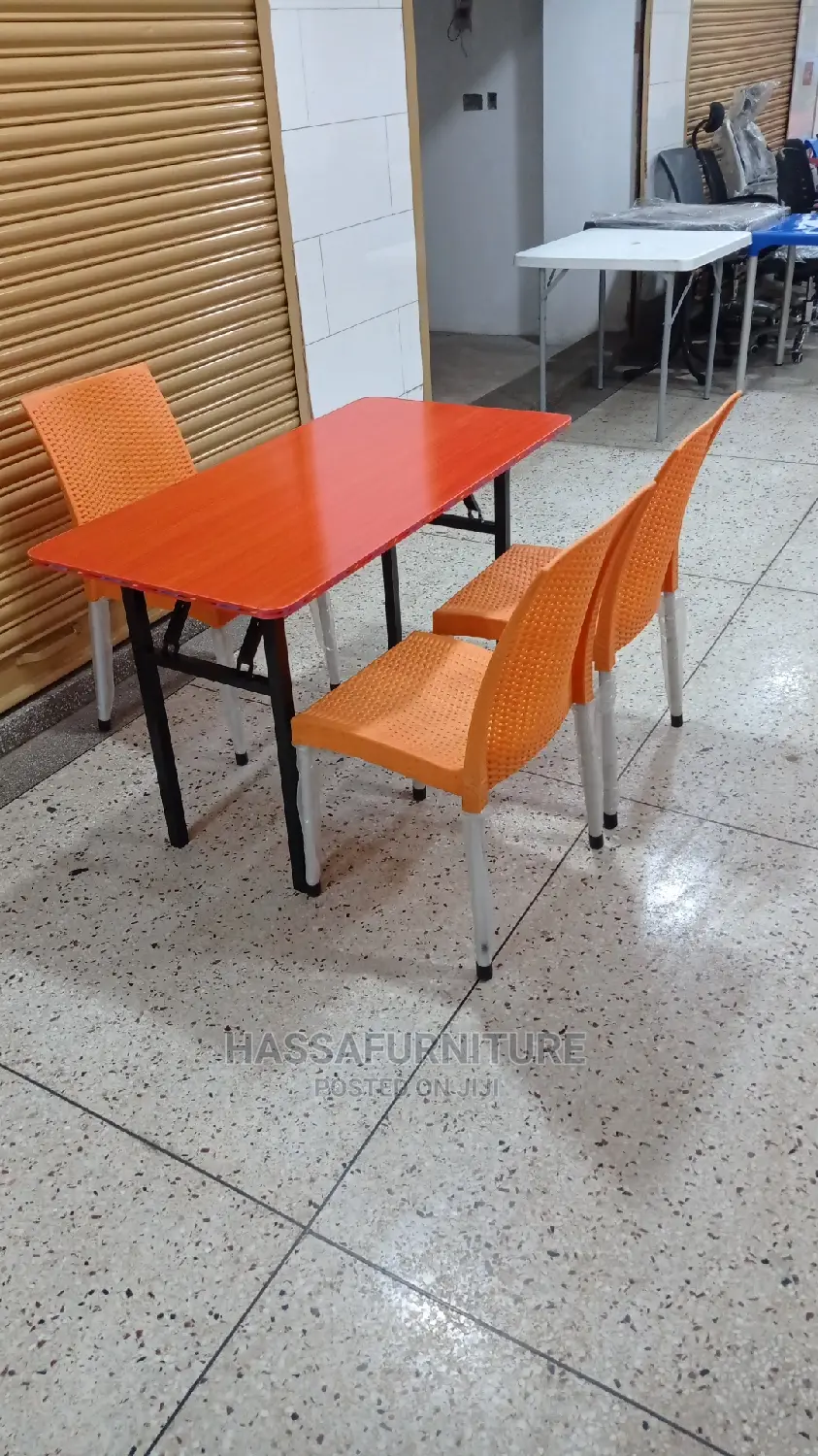 Restaurant Set at Afair Price