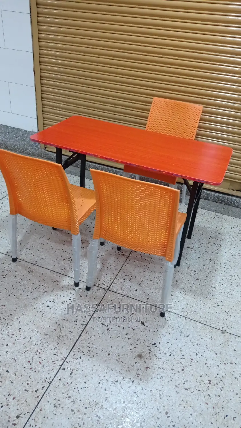 Restaurant Set at Afair Price