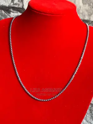 Men’S Simple Necklaces Available