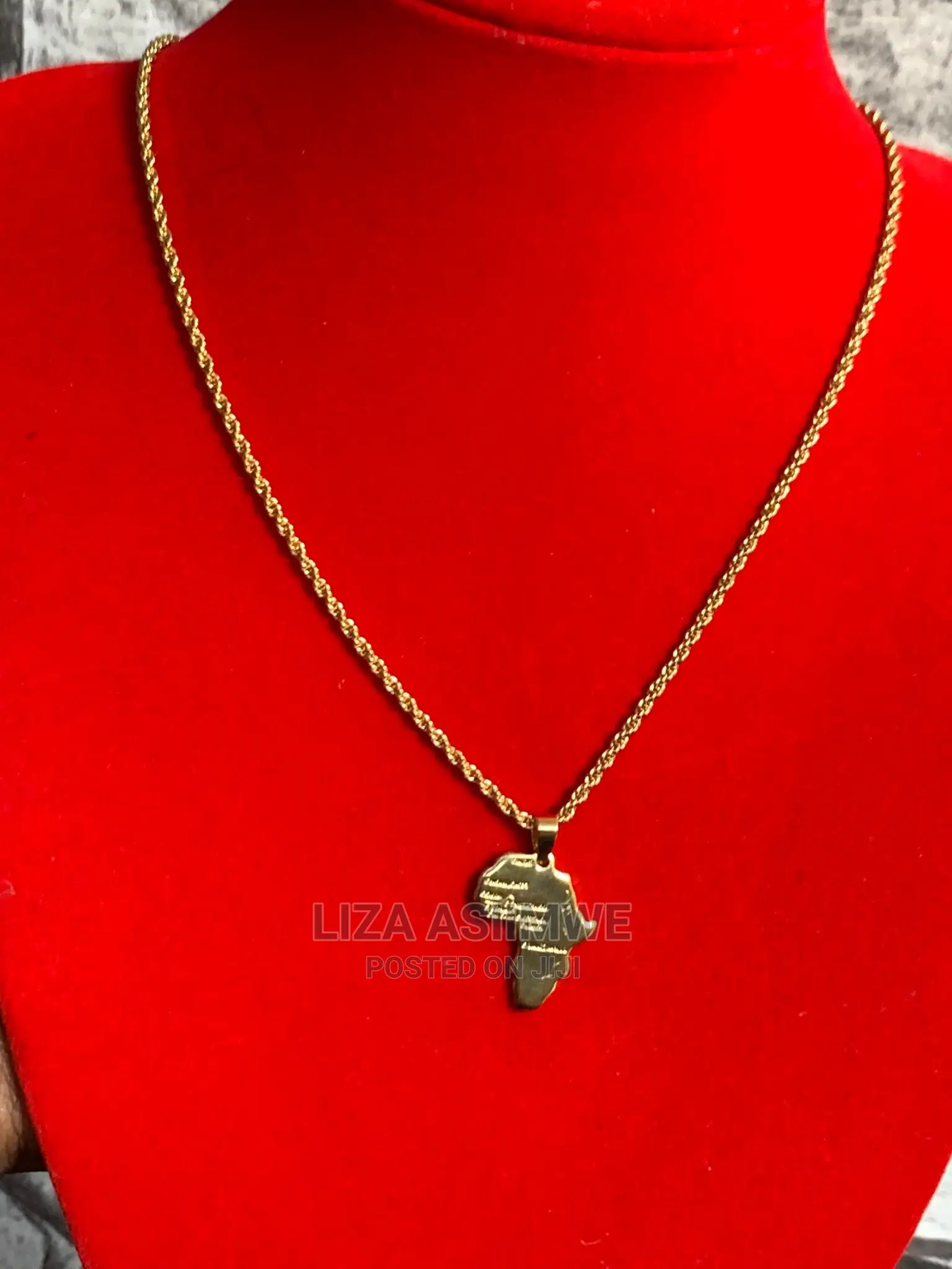 Men’S Rope Chains Available With an Africa Pendant