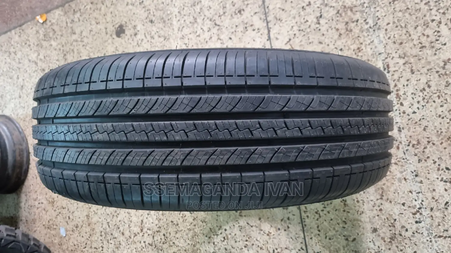 235/65r17 Savero Gt
