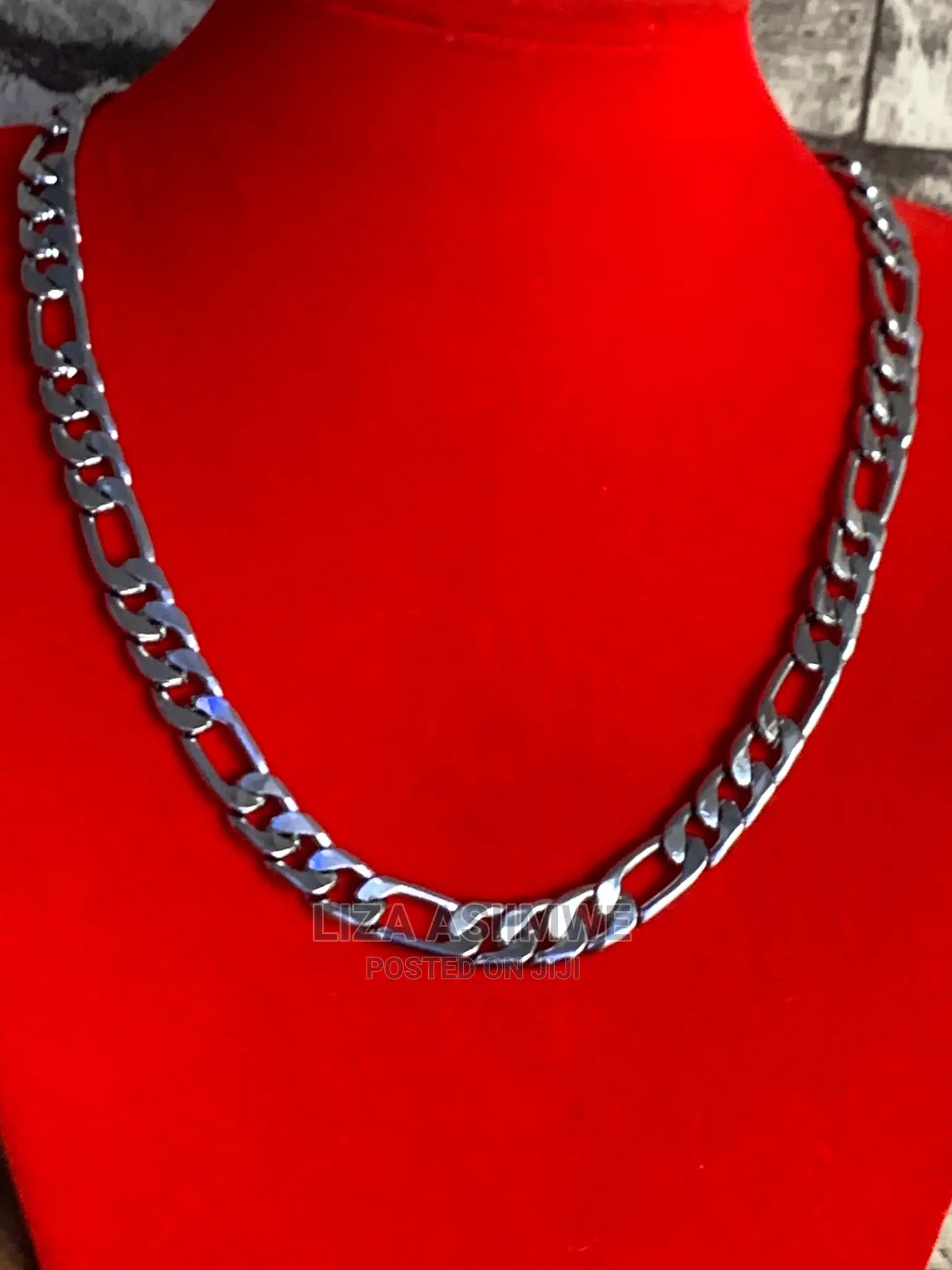 Chains Available at a Good and Affordable Price