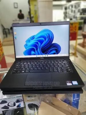 Laptop Dell Latitude 7390 8GB Intel Core I5 SSD 256GB