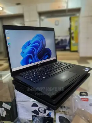 Laptop Dell Latitude 7390 8GB Intel Core I5 SSD 256GB