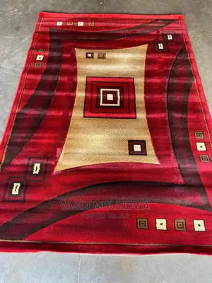 Center Carpets