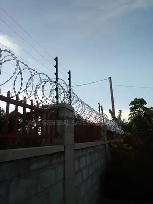 Electric Wire Fencing With Razor Wire 50x100ft Plot