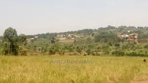 Plots in Nakifuma Kayunga Road