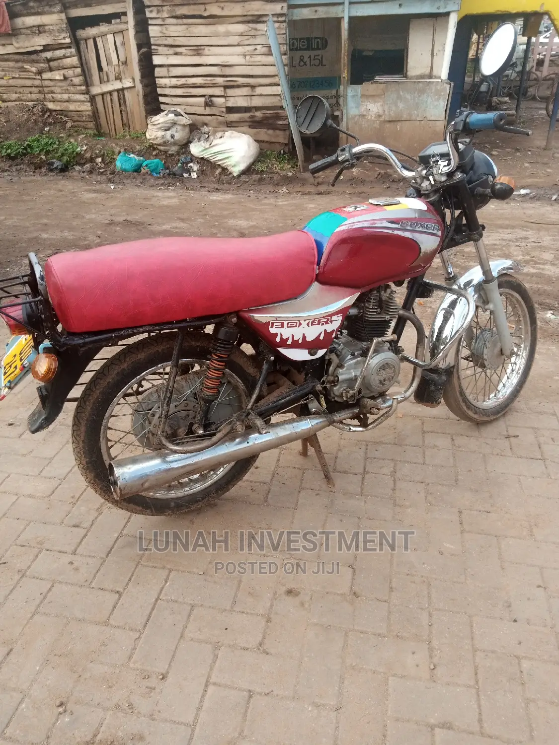 New Bajaj Avenger 180 2018 Pink