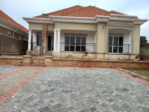 Furnished 4bdrm Bungalow in Kira for Sale