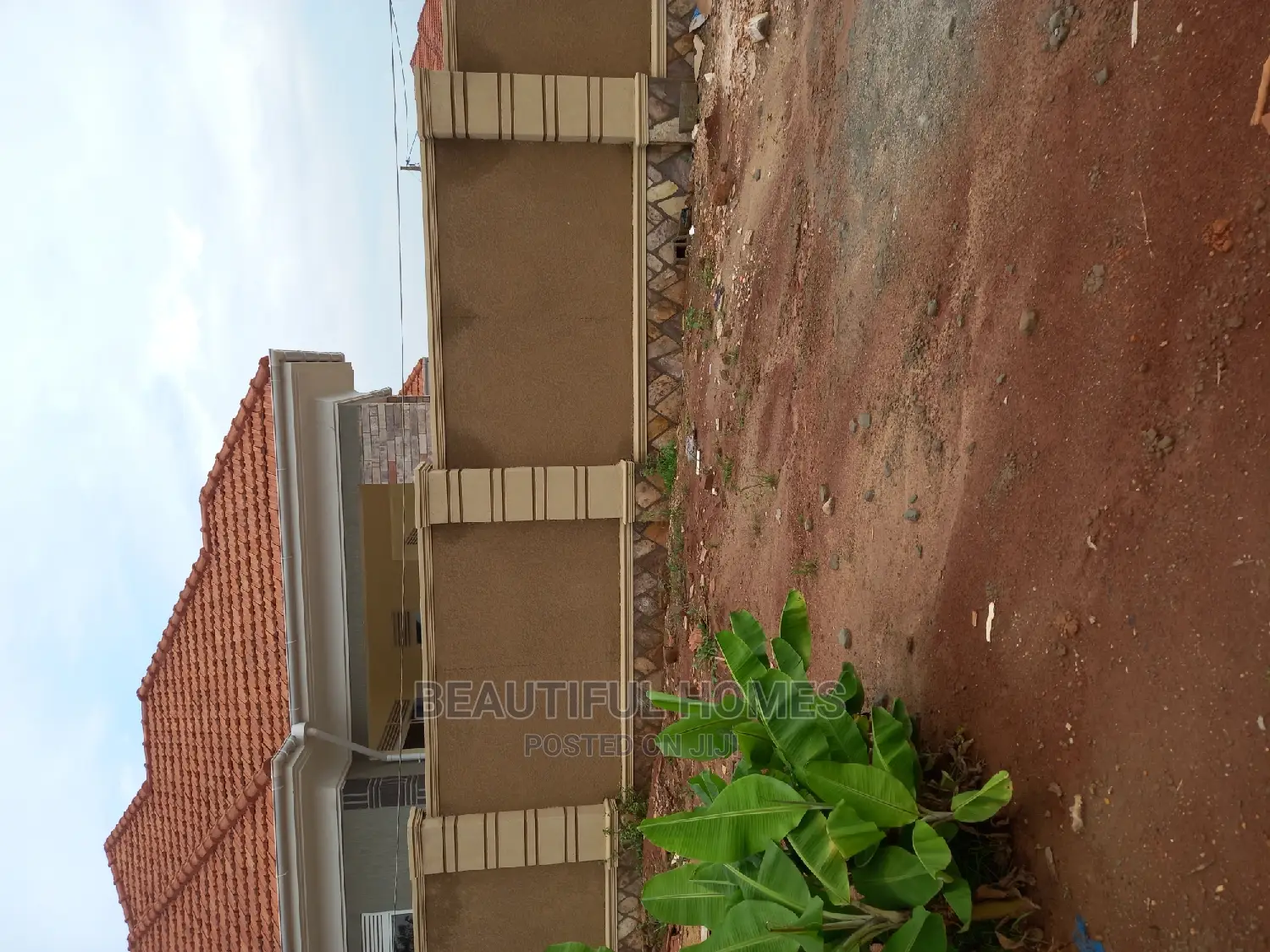 Furnished 4bdrm House in Kira Posh for Sale