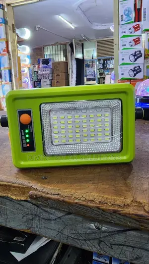 Portable Multifunctional Light