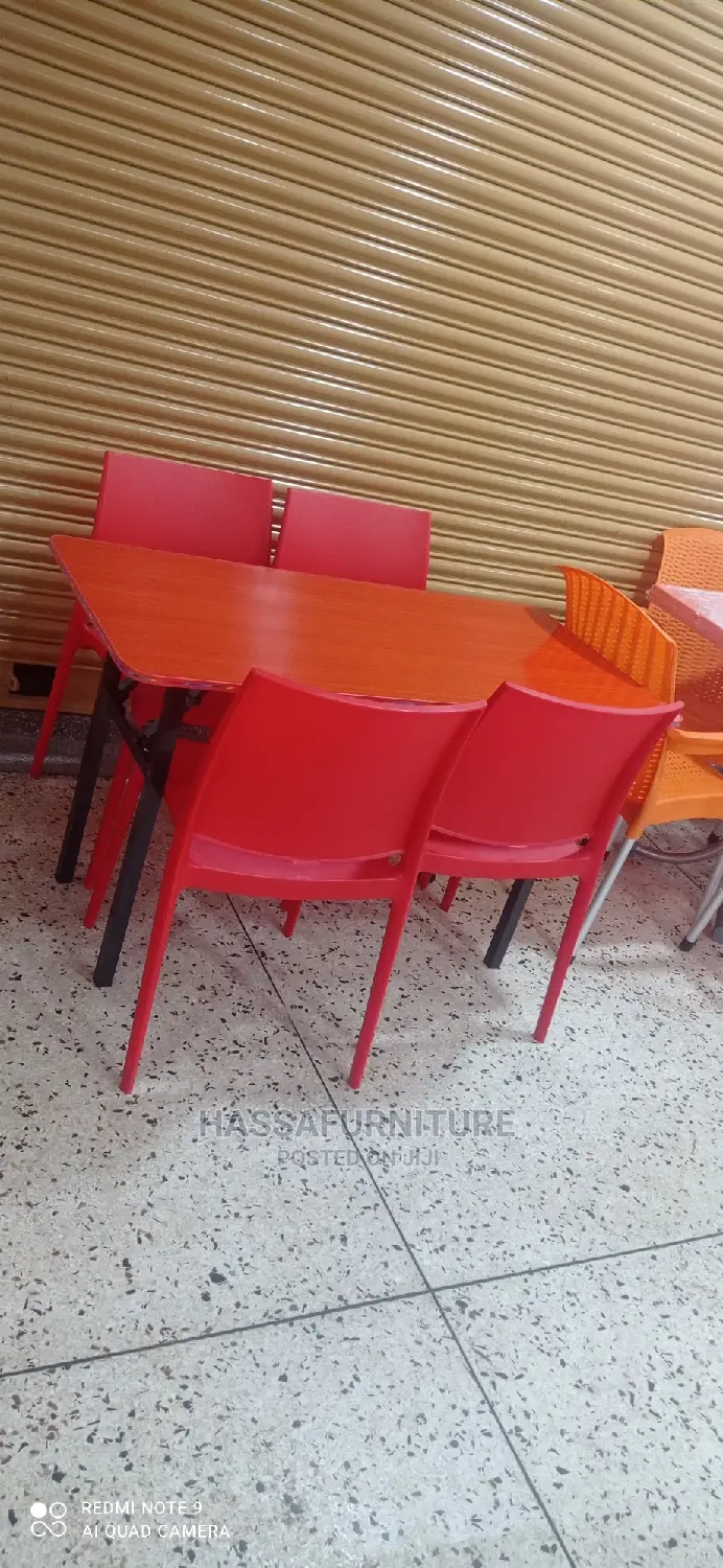 4seaters Restaurant Set