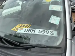 Toyota IST 2008 Silver