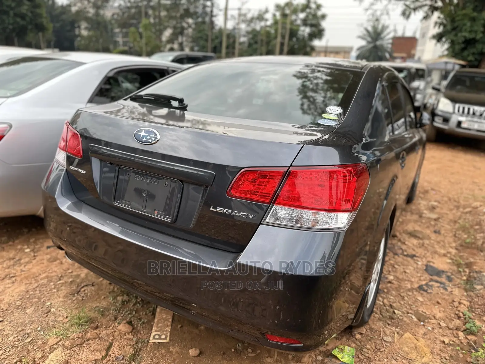Subaru Legacy 2013 Silver
