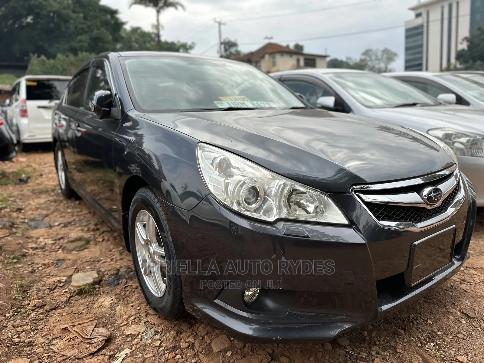 Subaru Legacy 2013 Silver