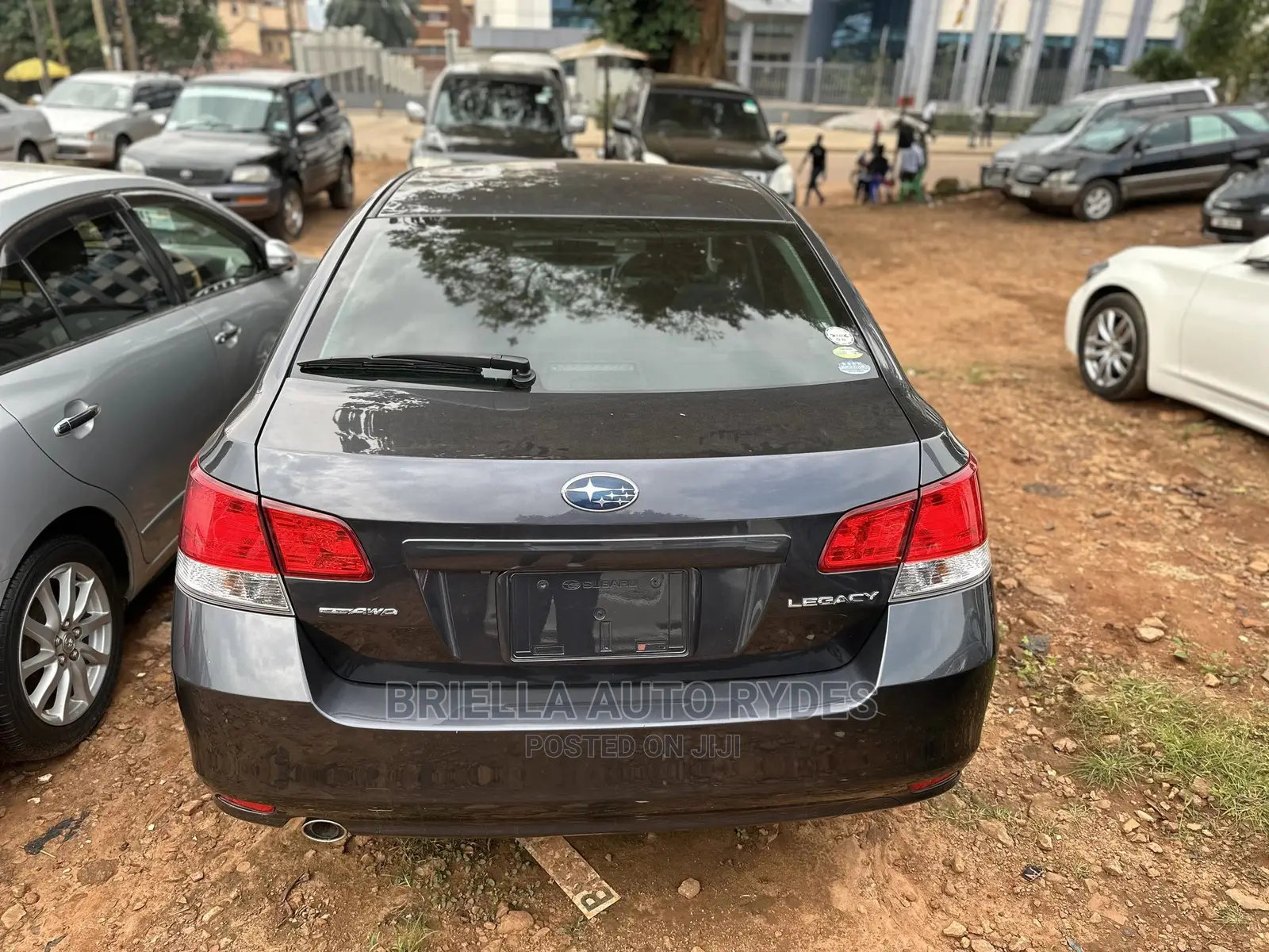 Subaru Legacy 2013 Silver
