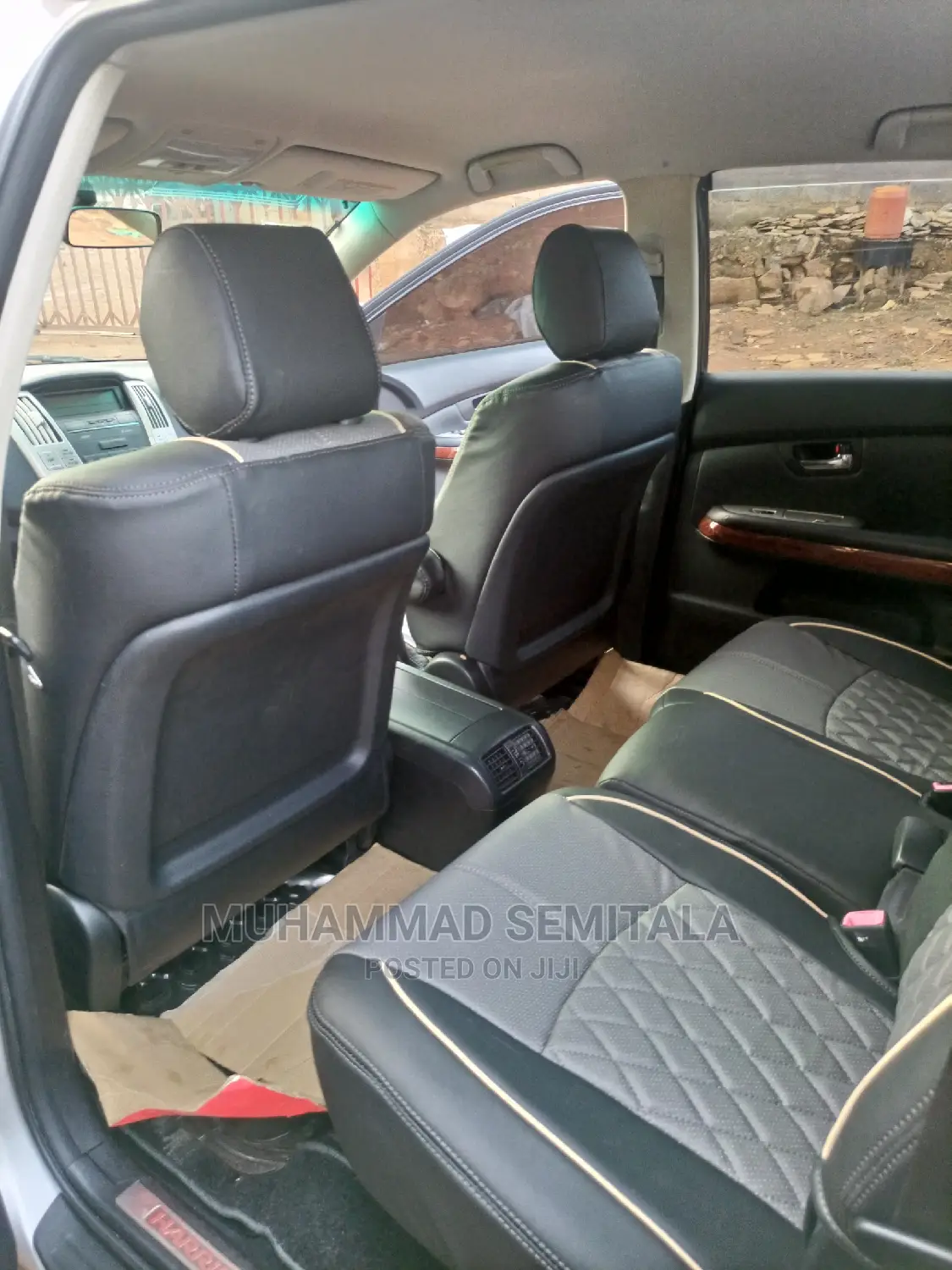 Custom Seat Cover Design for Harrier