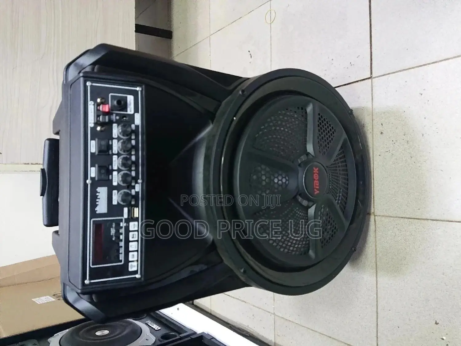 Cortina Music Box Speaker