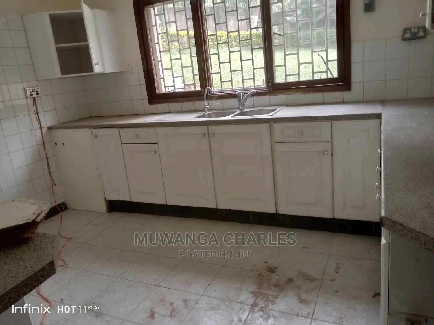 4bdrm Duplex in Fs Properties Ltd, Central Division for Rent
