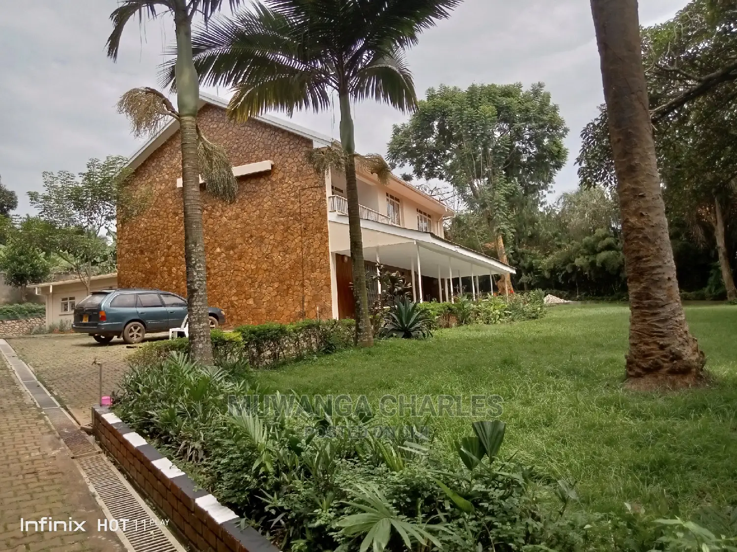 4bdrm Duplex in Fs Properties Ltd, Central Division for Rent
