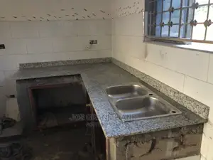 Photo - Tops and Counter Tops