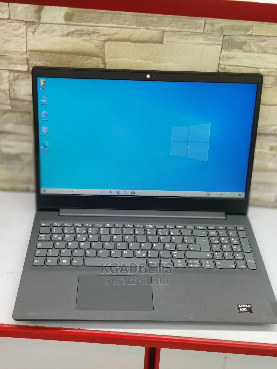 New Laptop Lenovo Ideapad V14 IGL 8GB AMD Ryzen SSD 256GB
