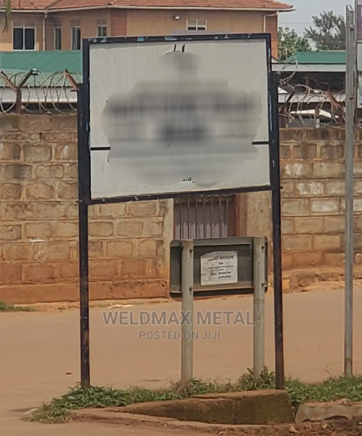 Metallic Sign Post