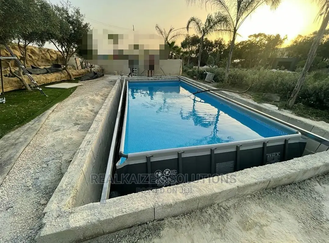 INTEX Frame Large Ultra XTR Pool With Filter Pump 7.32x3.66m