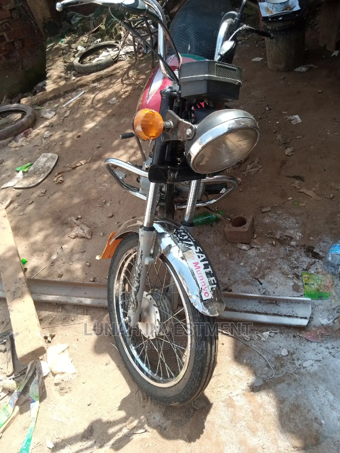TVS HLX 125 2019 Red