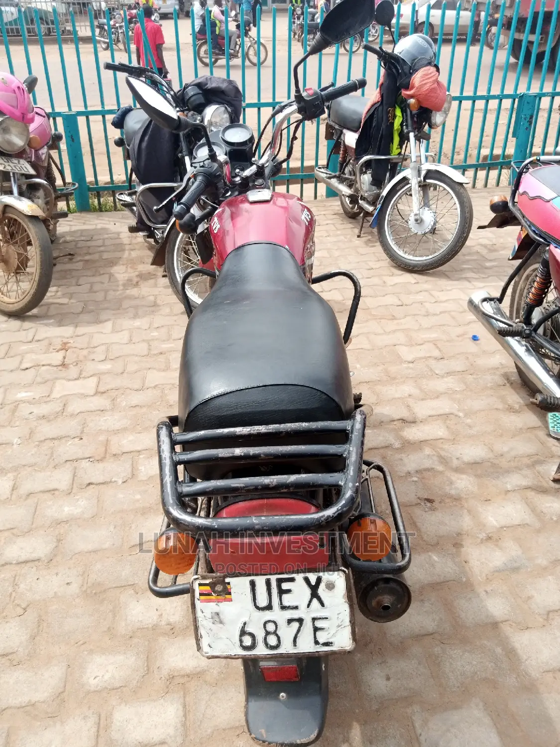 New TVS HLX 125 2022 Purple