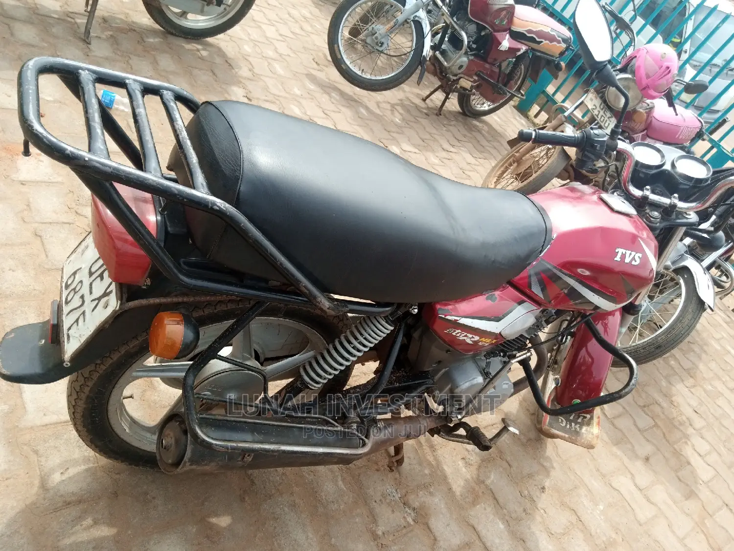 New TVS HLX 125 2022 Purple